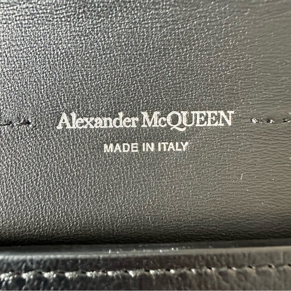 Alexander McQueen Skull and Stud Envelope Clutch - Picture 7 of 11